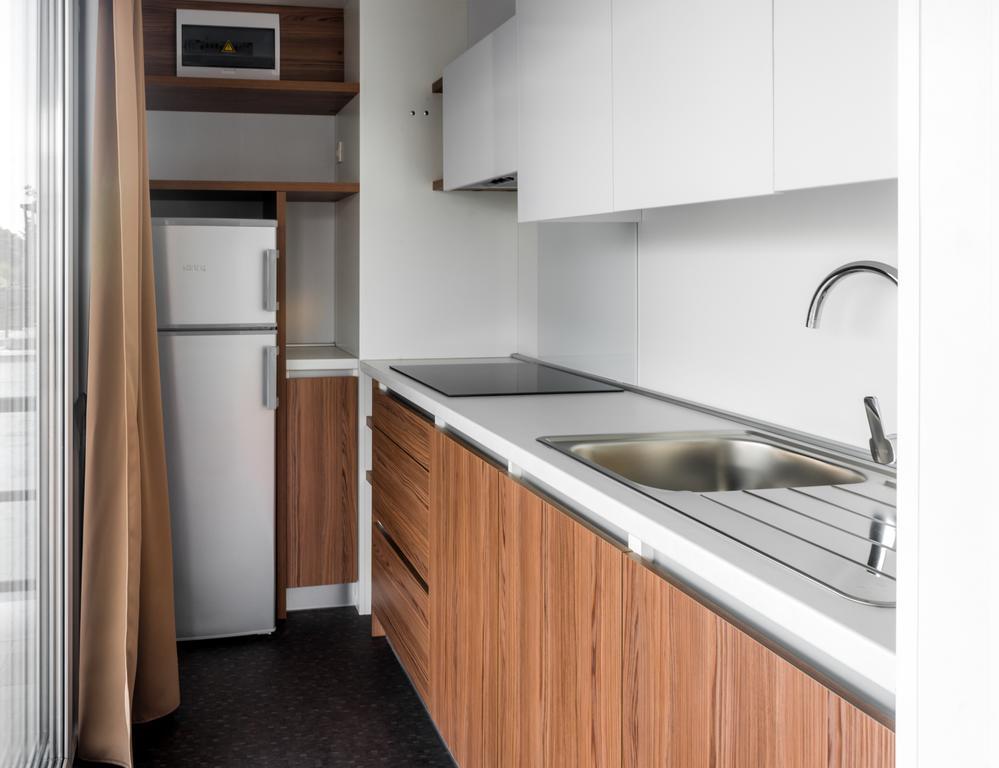 Poseidon Mobile Home Resort Makarska Exterior foto